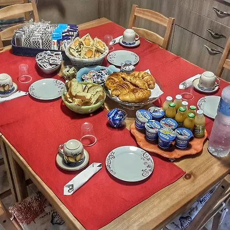 Frühstückspension Tifeo Villafranca Tirrena